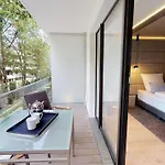 White Pearl 1.08 Apartment